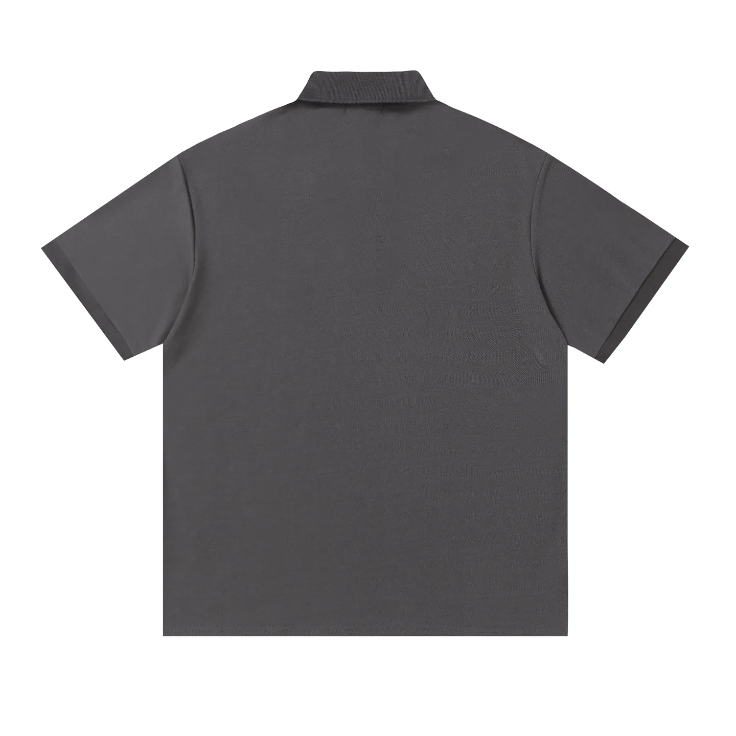 P156 Style number: A015 [Ralph Lauren classic letter logo embroidered Polo shirt] ✅250 grams of fine cotton pique fabric, custom-woven and dyed threads ✅Original stickers Scan the QR code to enter the official website ✅Large version, loose and stylish, can wear up to 210 pounds Color: black, white, navy, blue, sky blue, dark gray, floral gray Size: S-XL